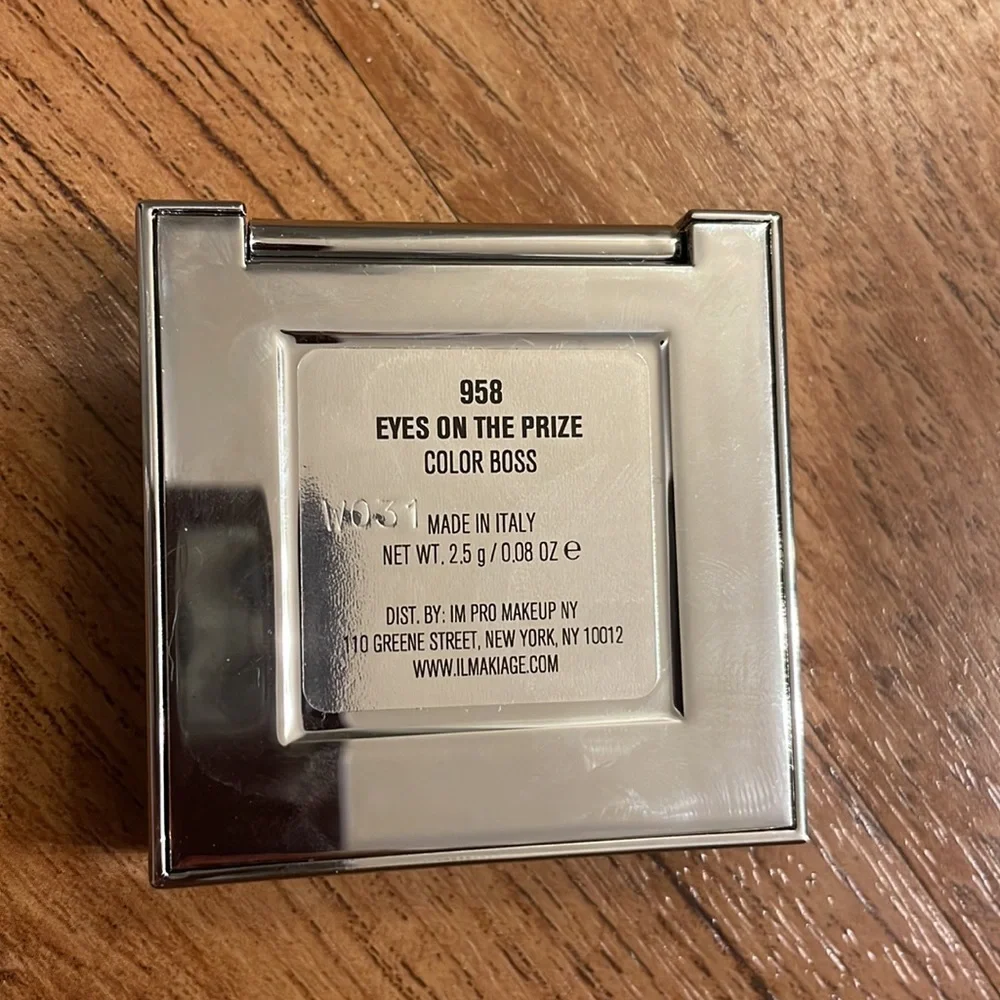 IL Makiage eye shadow / highlighter - Picture 4 of 4